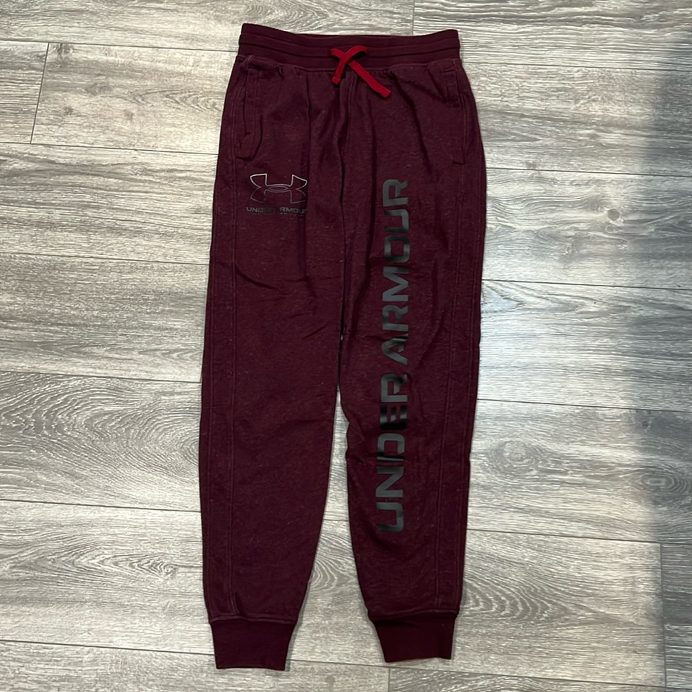 Under Armour Sweatpants Loose Fit size Medium